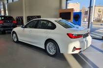 BMW 3 Series Base