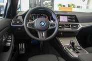 BMW 3 Series Base