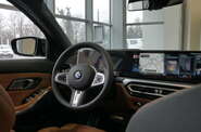BMW 3 Series Base