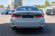 BMW 3 Series Base