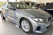 BMW 3 Series Base