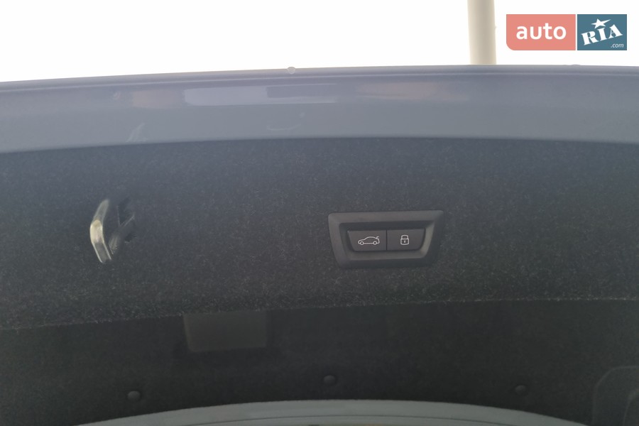 BMW 3 Series - фото 15
