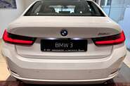 BMW 3 Series Base