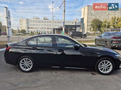 Новий BMW 3 Series 2024 - фото 4