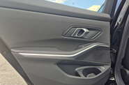BMW 3 Series Base