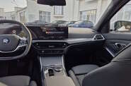 BMW 3 Series Base