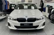 BMW 3 Series Base
