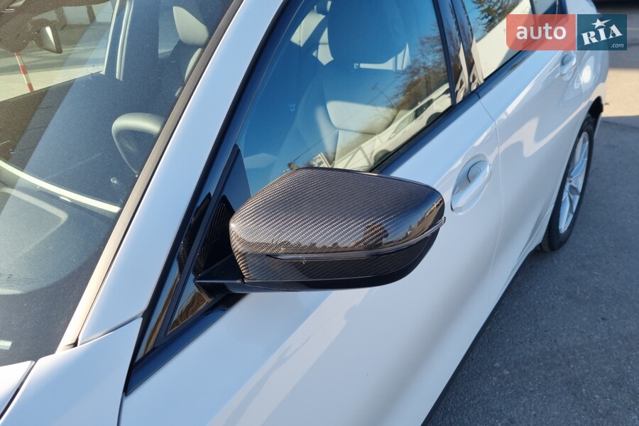 BMW 3 Series - фото 13