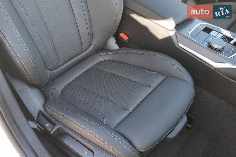 BMW 3 Series - фото 19