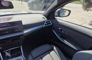 BMW 3 Series Base