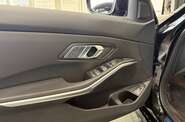 BMW 3 Series Base