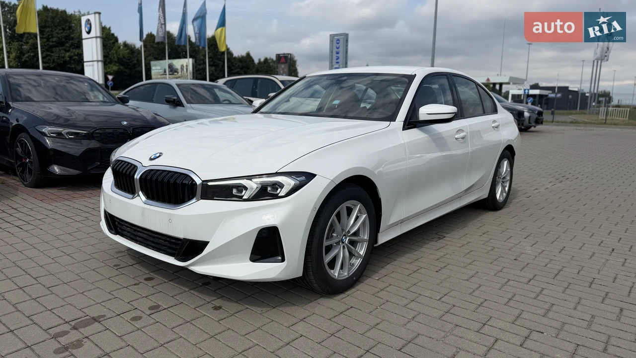 BMW 3 Series Base