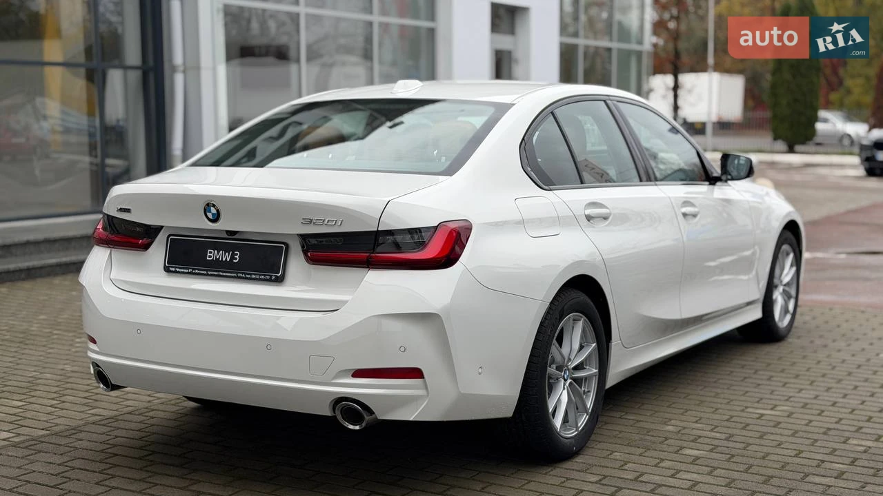 BMW-8