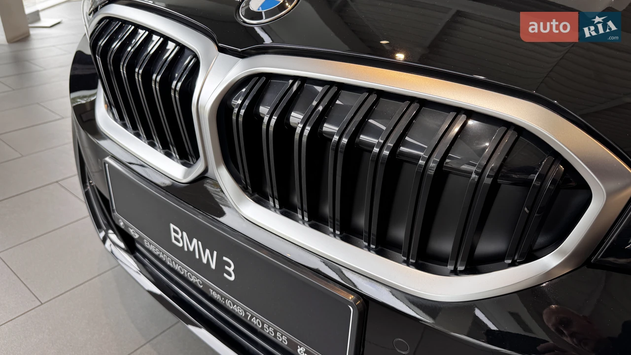 BMW-8