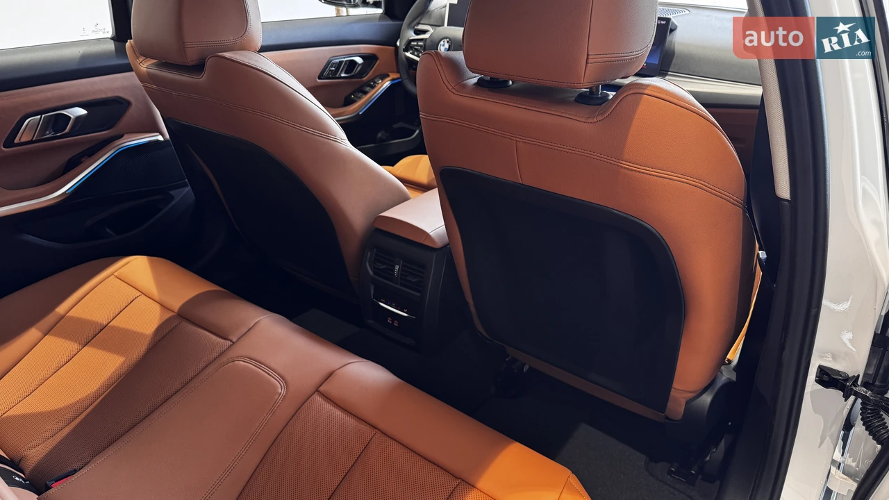 BMW-24