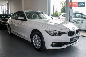 BMW 3 серия 2017 года