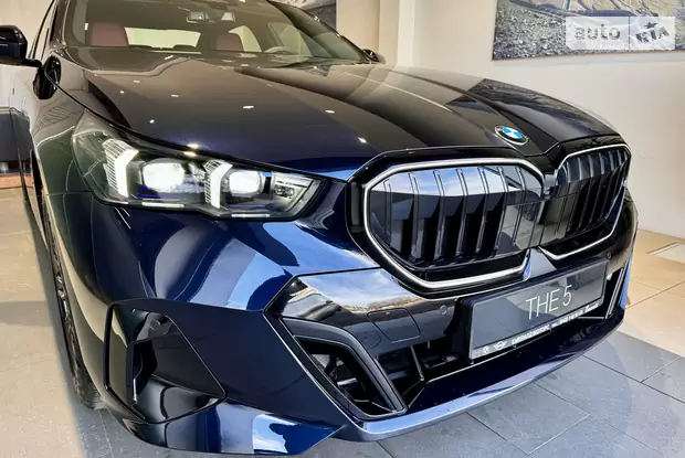 BMW 5 Series M Sport Package Pro