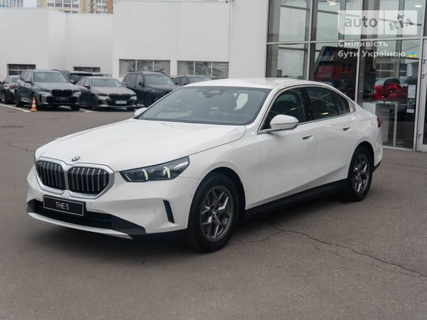 BMW 5 Series 2024