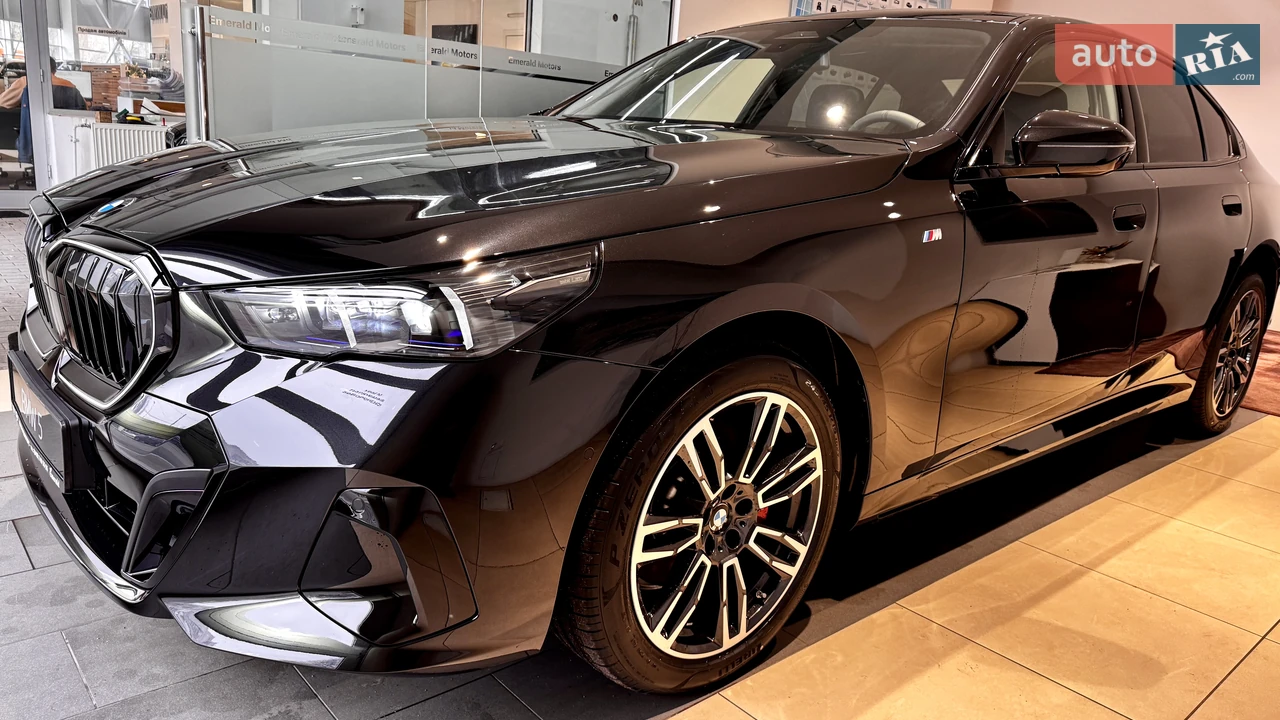 BMW 5 Series M Sport Package Pro