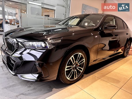BMW 5 Series 2024