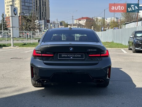 BMW 5 Series 2024