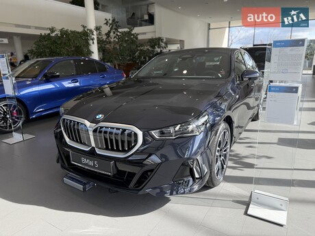 BMW 5 Series 2025