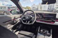 BMW 5 Series Base