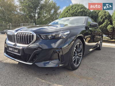 BMW 5 Series 2025 Base