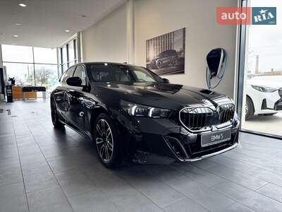 Новий BMW 5 Series 2026 - фото 3