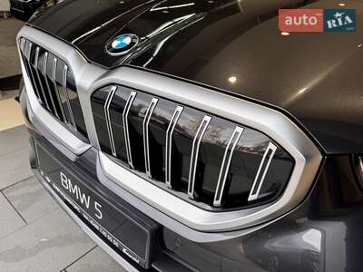 Новий BMW 5 Series 2025 - фото 5