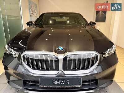 Новий BMW 5 Series 2025 - фото 2