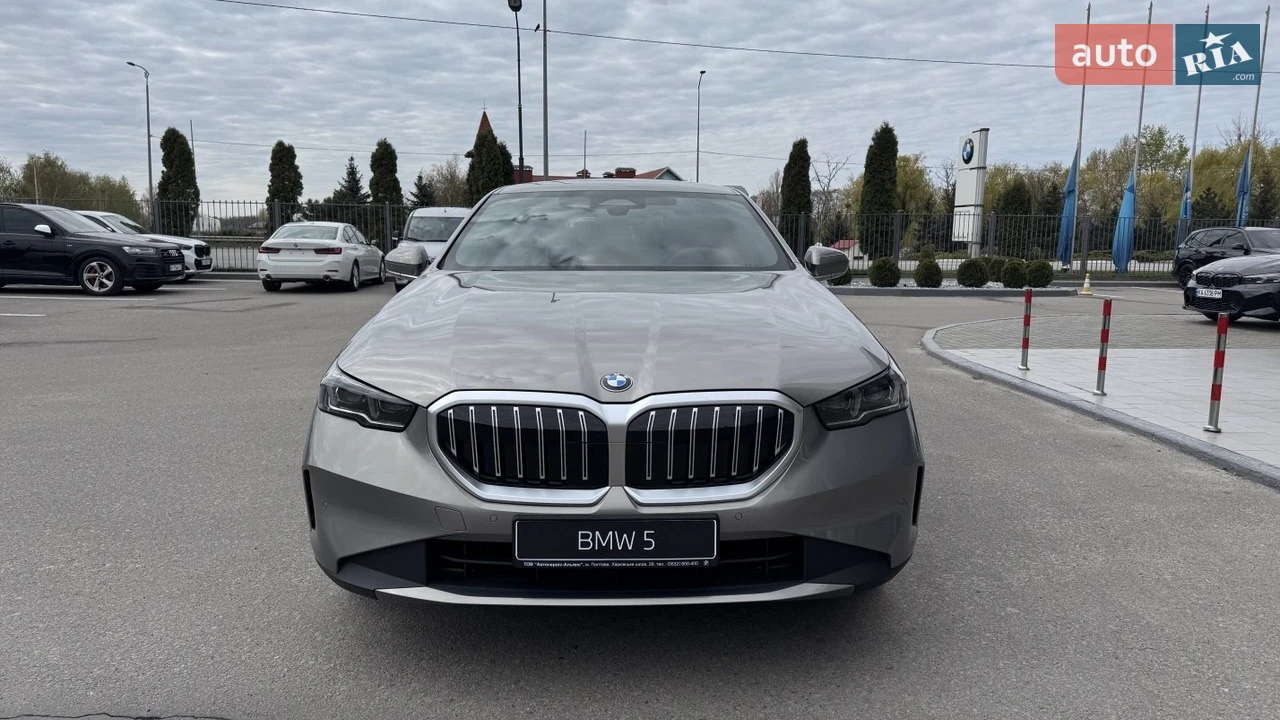 BMW 5 Series Base