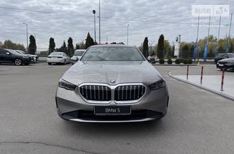 BMW 5 Series 2025 Base