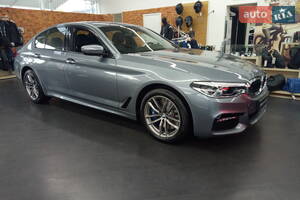 BMW 5 серия 2018 года