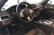 BMW 7 Series Base