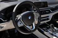 BMW 7 Series Base