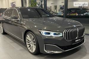 BMW 7 Series 