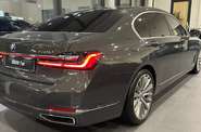 BMW 7 Series Base