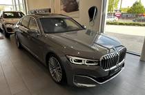 BMW 7 Series Base