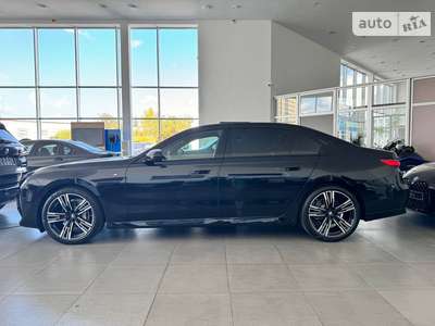 BMW 7 Series 2024 M Package