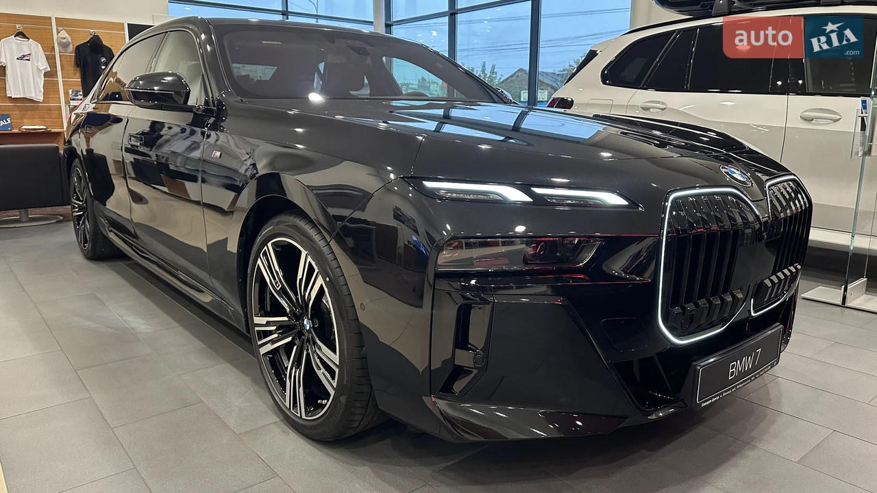 BMW 7 Series M Package