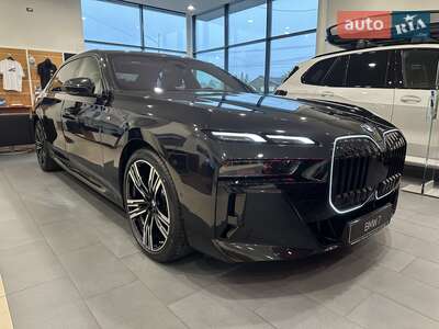 BMW 7 Series 2025 M Package