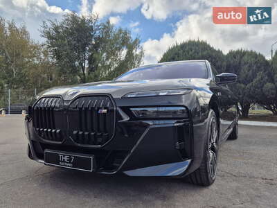 BMW 7 Series 2025 M Package