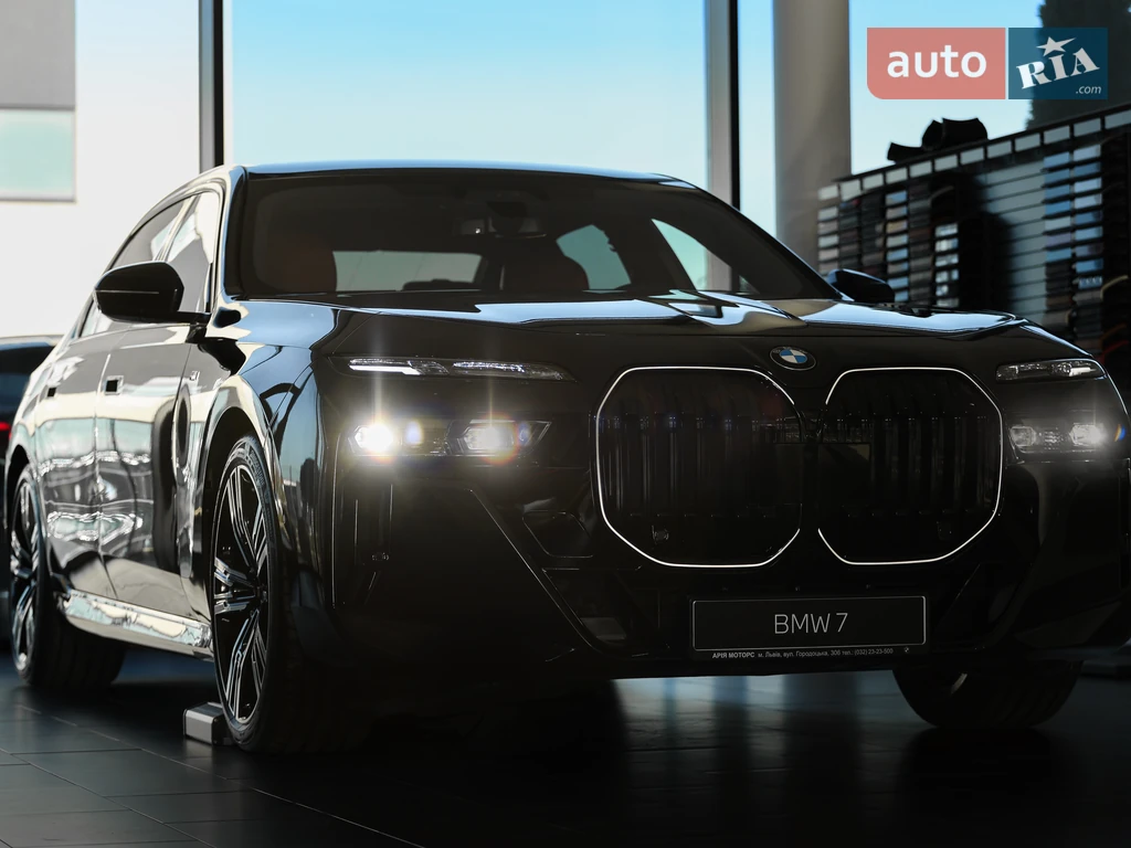 BMW 7 Series M Package