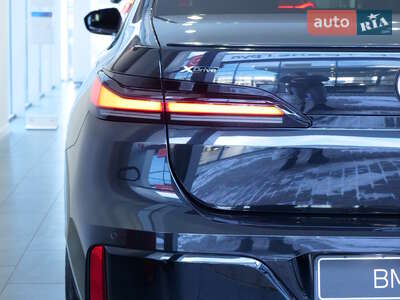 Новый BMW 7 Series 2025 - фото 5