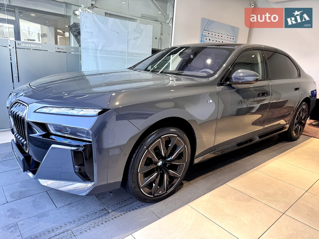 BMW 7 Series M Package