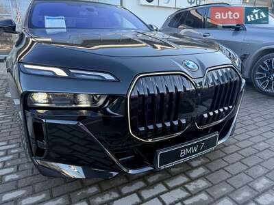 Новый BMW 7 Series 2025 - фото 3