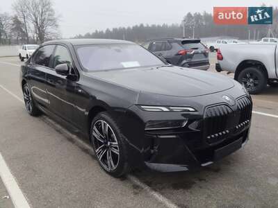 BMW 7 Series 2025 M Package