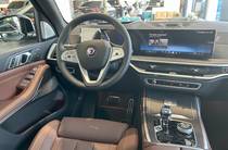 BMW-Alpina XB7 Base