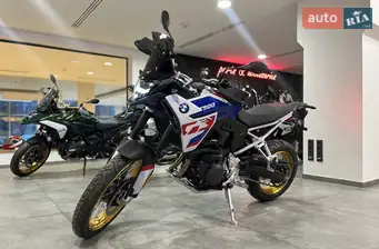 BMW F 900 GS